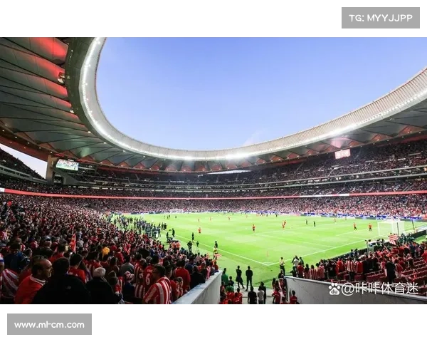拜仁慕尼黑的主场是什么样的球场以及它的历史与特点解析